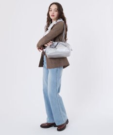 LeSportsac E/W CITY DRAWSTRING BAG/アップタウンシルバーシャイン/シルバー