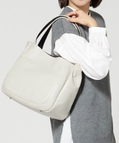 Y'SACCS シュリンクレザートート Mサイズ