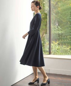組曲 L 【KUMIKYOKU NAVY】コンフォータブルドレープ フレアワンピース