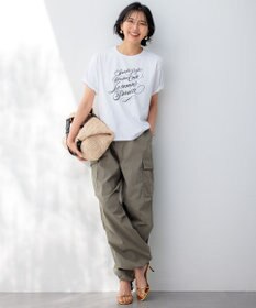 23区 【井波麻里衣さんコラボ】カリグラフィー プリント Tシャツ