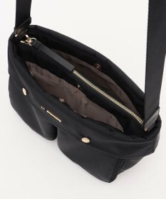 LA BAGAGERIE ダブルフロントポケットショルダー