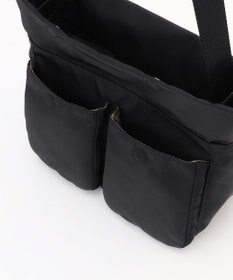 LA BAGAGERIE ダブルフロントポケットショルダー