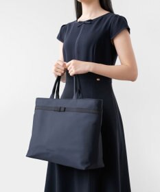 TOCCA 【撥水】ECOLE L バッグ L