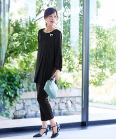 Tiaclasse ミニクリスタルブローチ