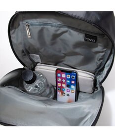 Y'SACCS コーティングナイロンリュック