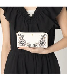 ANNA SUI ララ Lファスナー長財布
