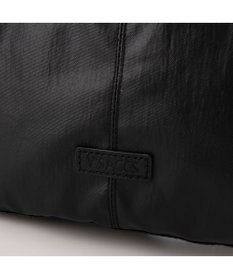 Y'SACCS コーティングナイロンリュック