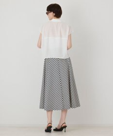 GRACE CONTINENTAL シアードルマントップ