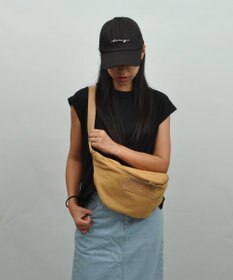 UNBILLION Otias 8号キャンバスシュリンクレザーウエストボディ