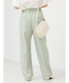 earth music&ecology リラックスストレートパンツ