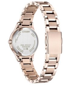 CITIZEN 【クロスシー】肌を美しくみせる「サクラピンク/R」が上品に輝くhikari collection　光発電エコ・ドライブ電波時計