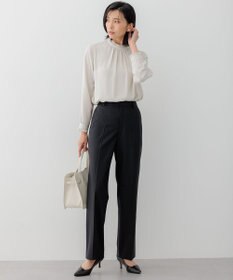 23区 S 【吸水速乾/UVケア/防シワ性】バックサテンアムンゼン スタンドフリル ブラウス