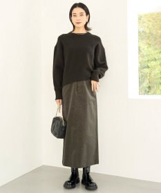 UNFILO ストレッチコーデュロイ Iラインスカート