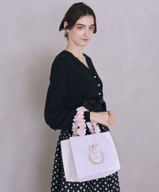 Maison de FLEUR リボンフレームフリルハンドルトートバッグ
