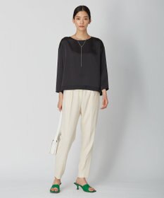 ICB 【人気のため新色追加・洗える】Naiaバックサテン テーパードパンツ