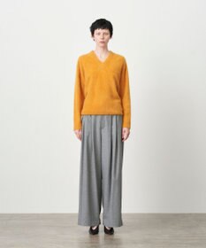 ATON ROYAL FUR CASHMERE | Vネックセーター
