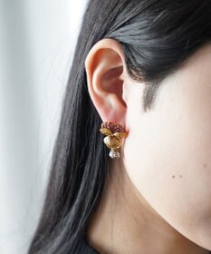 monshiro 【パール】ビオラ イヤリング（レッド）