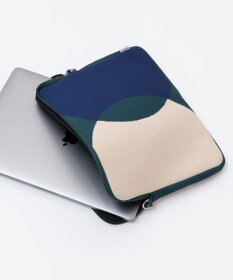 TRICOTE セミサークルニットパソコンケース