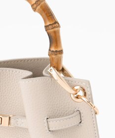 23区 バンブーハンドルミニショルダーバッグ