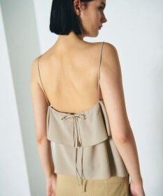 GRACE CONTINENTAL フリルキャミソール