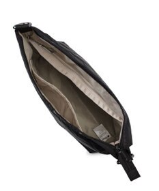 LeSportsac CHAIN MED ZIP SHOULDER/オニキスチェーンキルト