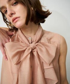 GRACE CONTINENTAL シアーボウタイノースリーブ