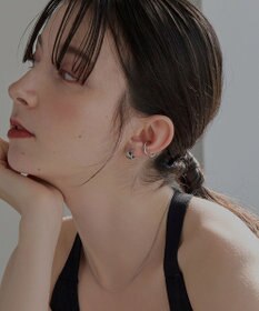 Phoebe 【金属アレルギー対応】ワンタッチワイドフープミニピアス(片耳)/サージカルステンレス シルバー