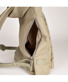 Y'SACCS リサイクルナイロン×カウレザー ラップリュック　Sサイズ