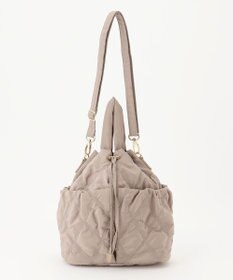 23区 キルティングショルダーバッグ