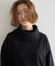 YECCA VECCA オフタートルネックニット