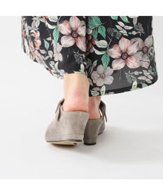 MODE ET JACOMO <D'ICI>ビジューモチーフTストラップサンダル