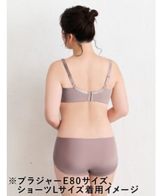 WACOAL 【小さく見せるブラ】 レーシィ ブラジャー 着やせ効果 コンパクトにメイク バストの突出をおさえる 背中の段差を軽減 大きいサイズ レディース BRB453 /ワコール