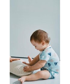 HELLY HANSEN 【ベビー・抗菌防臭・記名ラベル付】マイファーストHHショートスリーブプリントロンパース