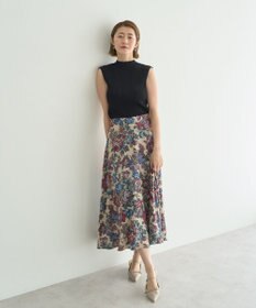 YECCA VECCA ゴブラン柄フレアスカート