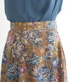 YECCA VECCA ゴブラン柄フレアスカート