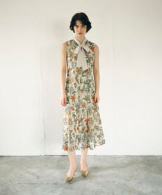 GRACE CONTINENTAL フラワーマーメイドドレス
