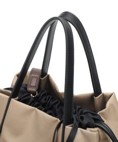 style code 【PADMA/パドマ】カードケース付　ナイロン巾着トートバッグ