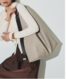 russet 《A4サイズ収納可能》レザーホーボーバッグ L(CE-1654)