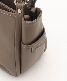 Y'SACCS カウレザー スクエア2wayミニトート