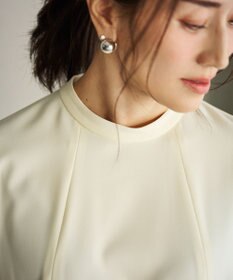 #Newans 〈亀恭子さんコラボ〉パネルタックAラインブラウス