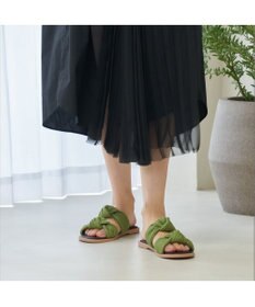 MODE ET JACOMO <carino>プリーツスポンジサンダル