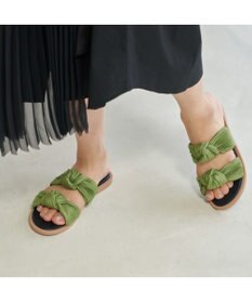 MODE ET JACOMO <carino>プリーツスポンジサンダル