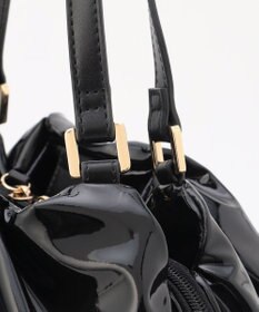 LA BAGAGERIE ソフトエナメル2WAYハンドバッグ Mサイズ