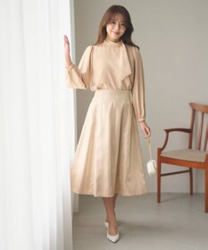 Feroux 【洗える】シャイニーフレアスカート