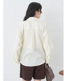 earth music&ecology ロゴ刺繍シャツ