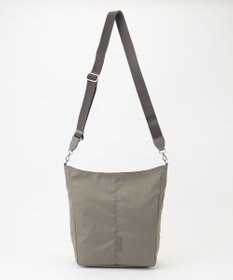 Y'SACCS ツイルナイロン　カーブショルダー　Mサイズ