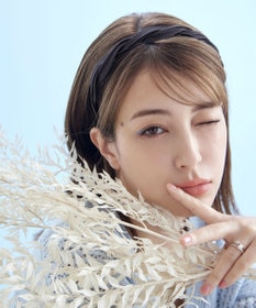 Tiaclasse ツイストデザインブレイドカチューシャ