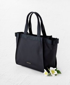 TOCCA 【A4サイズ対応・撥水】SIDE RIBBON BUCKET TOTE トートバッグ