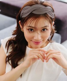 Tiaclasse ツイストデザインブレイドカチューシャ