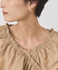 AMERICAN HOLIC フリルVネックブラウス